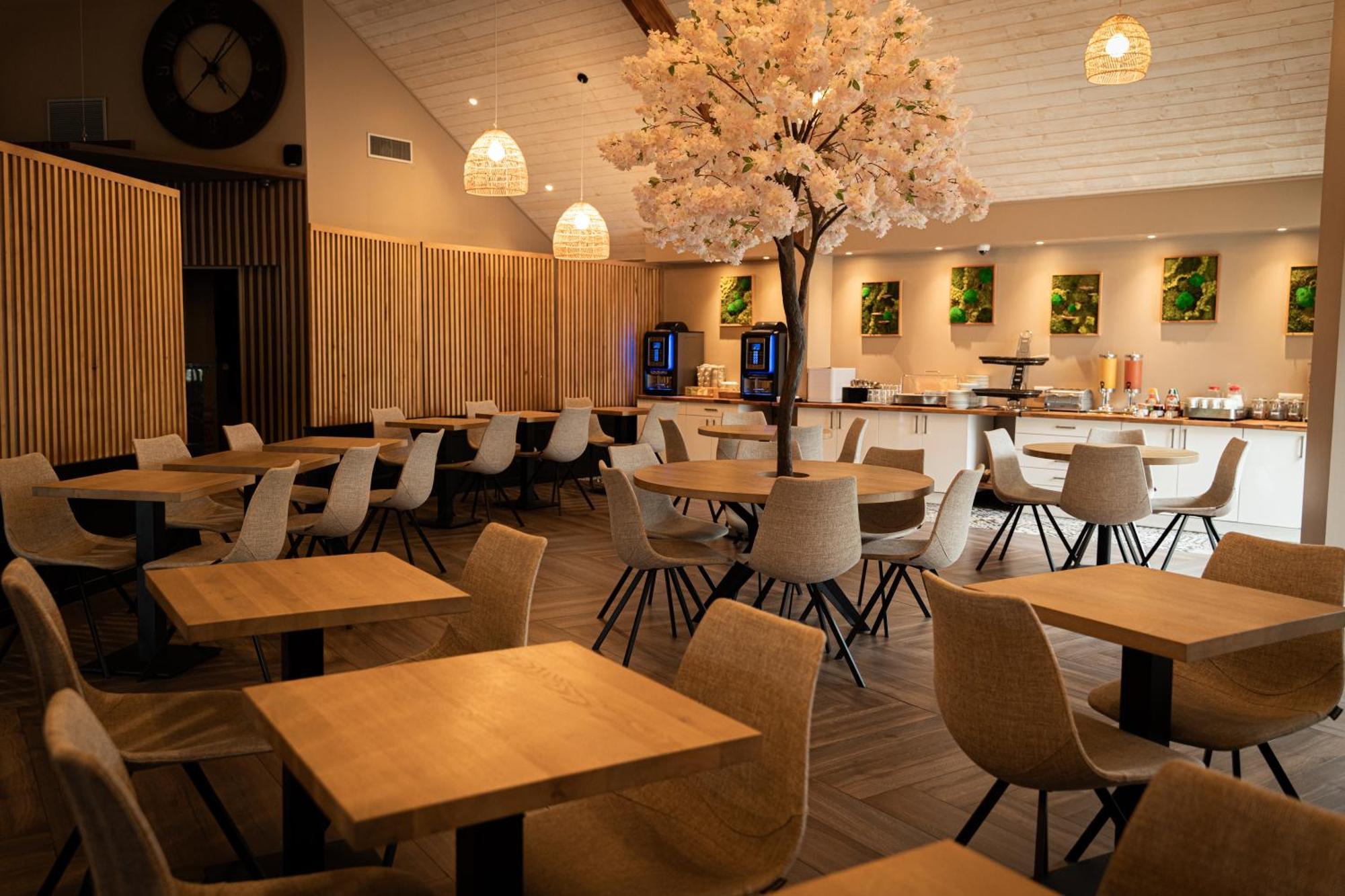 Logis Clermotel - Hotel & Restaurant Agnetz Экстерьер фото